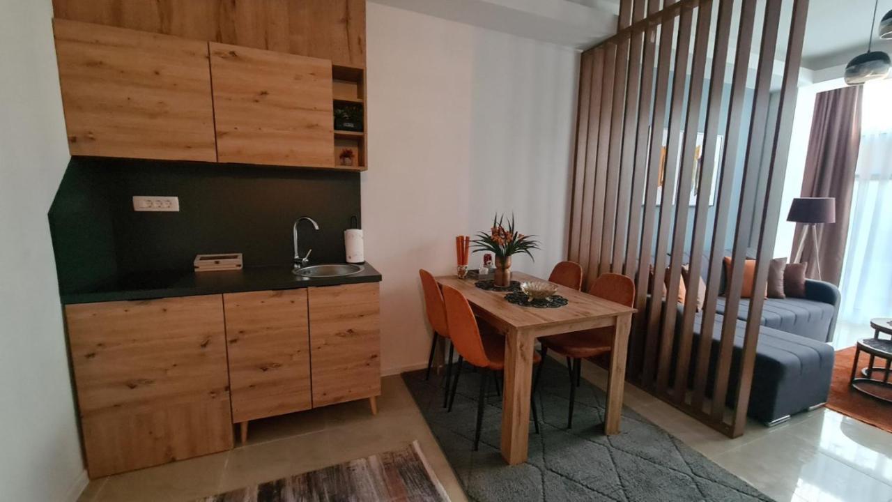 Apartman Orange Бугойно Екстериор снимка