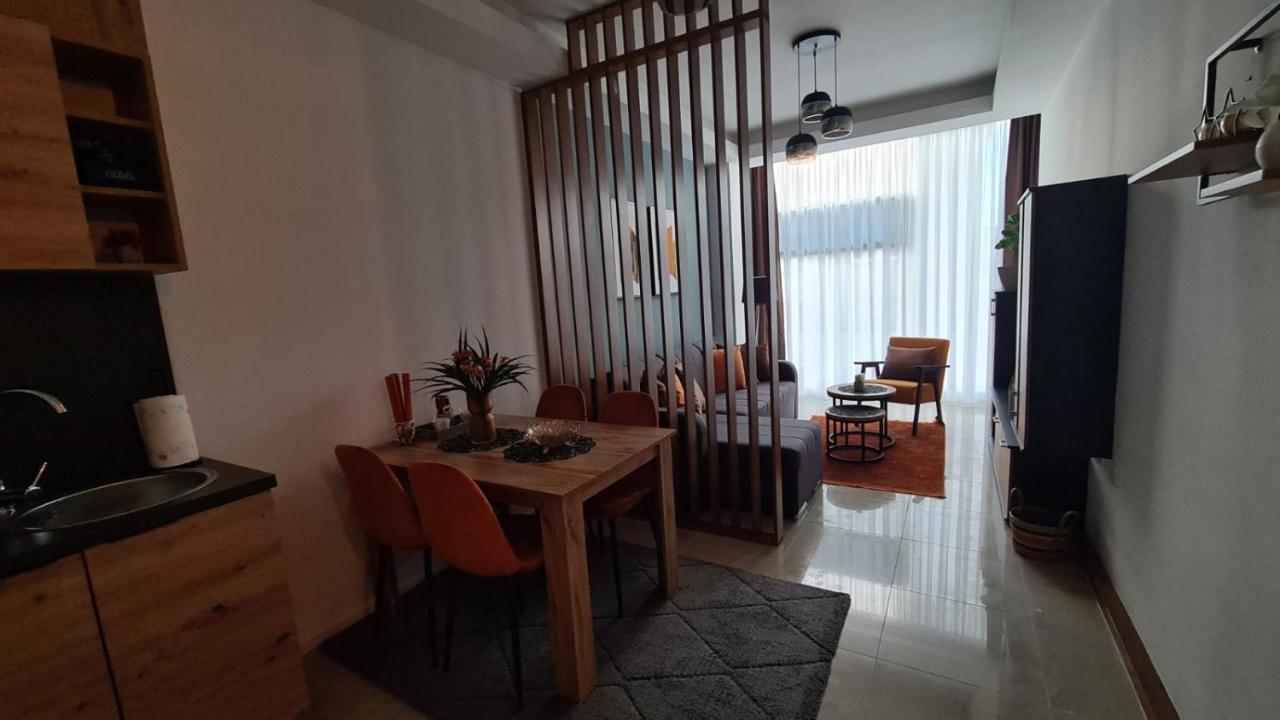 Apartman Orange Бугойно Екстериор снимка