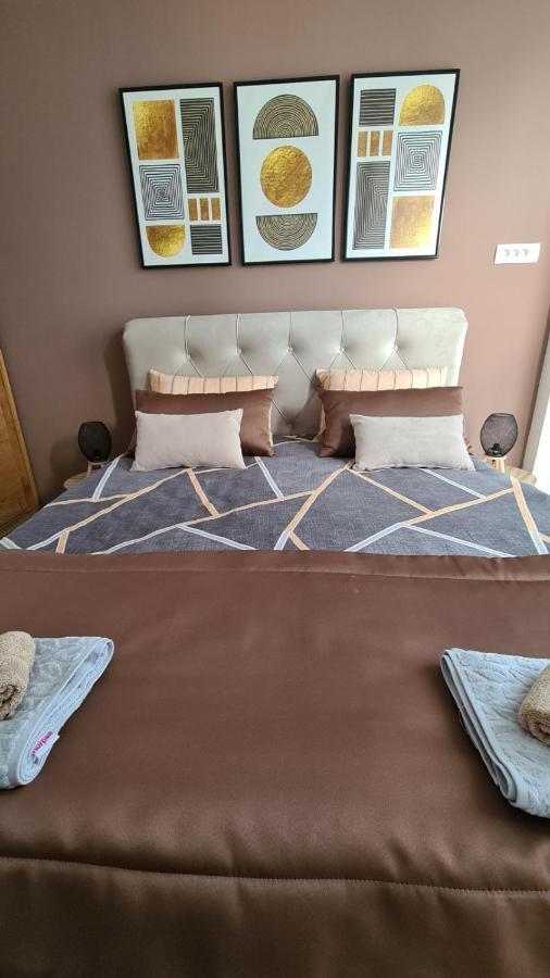 Apartman Orange Бугойно Екстериор снимка